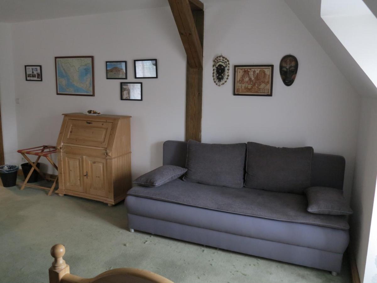 Zámecký penzion Sloup Sloup  Exterior foto